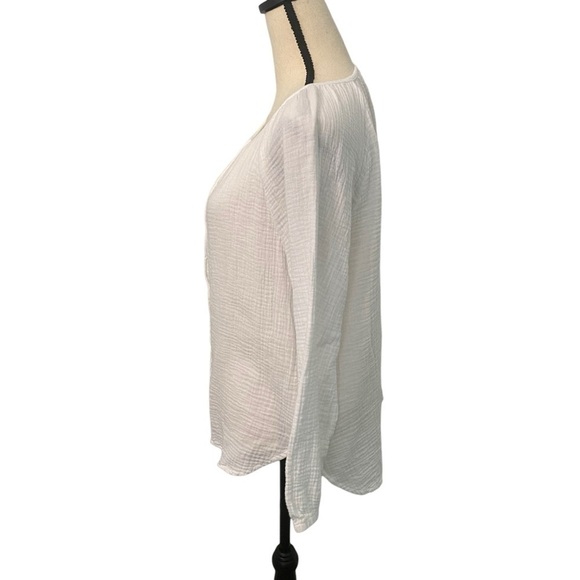 BeachLunchLounge Button-up White Shirt Coverup Size Small Long Sleeve - Picture 3 of 9